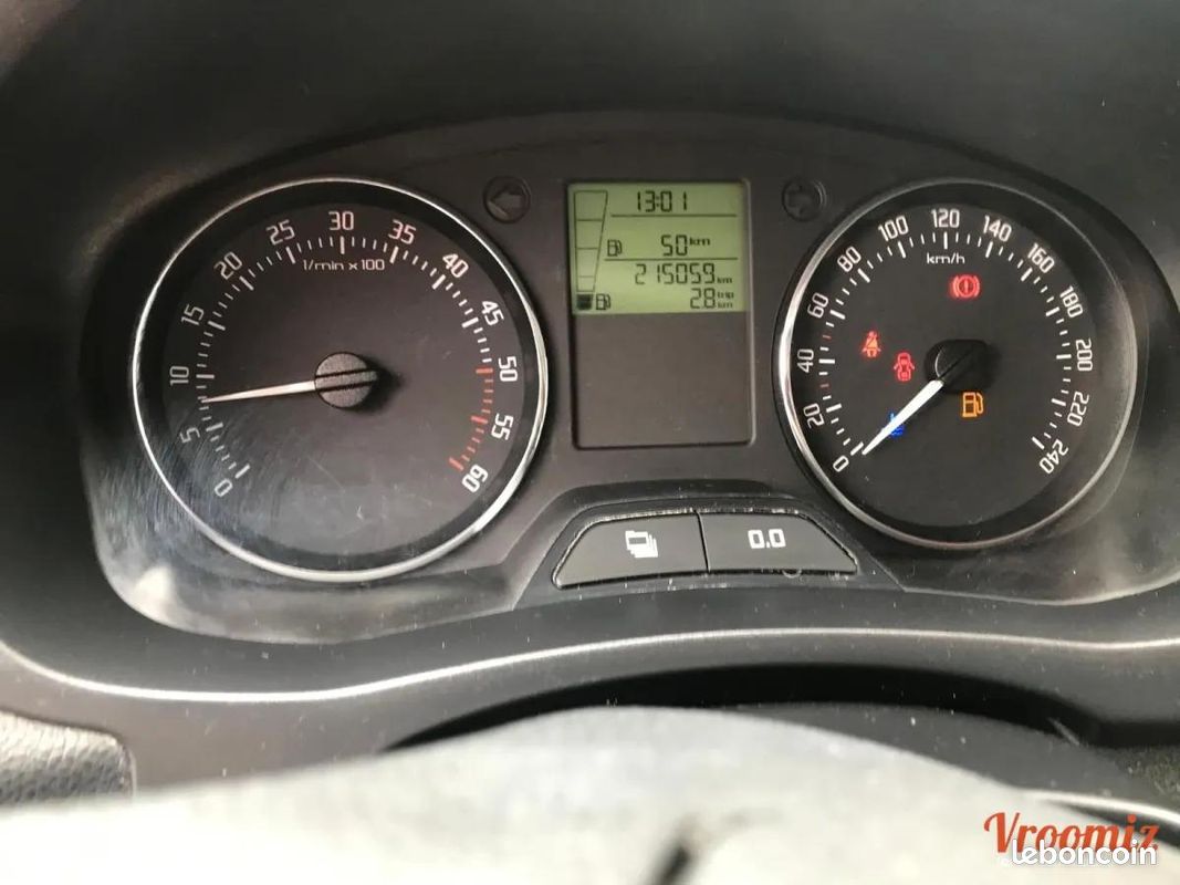 Skoda Fabia 1.6 TDI 75 BUSINESS (image 3)