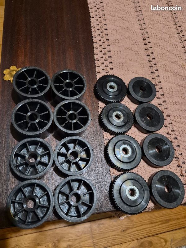 Lot de 16 Pièces de Rechange pour Mécanisme de Store Enrouleur / Rideau - Neuf (image 1)