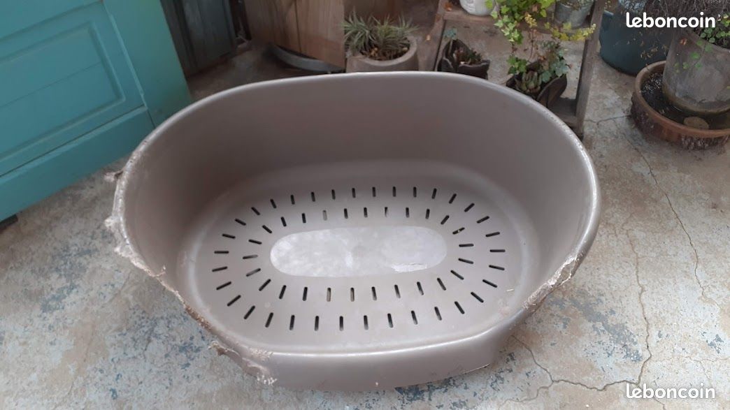 Un Grand Panier en plastique XL (image 1)