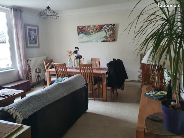 Appartement F3 70 m² 1er étage Ars