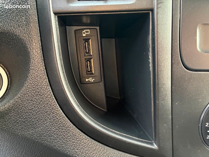 Mercedes Vito 116 CDI Fourgon Long L2 163ch BVA LED 31500HT Gar (image 13)