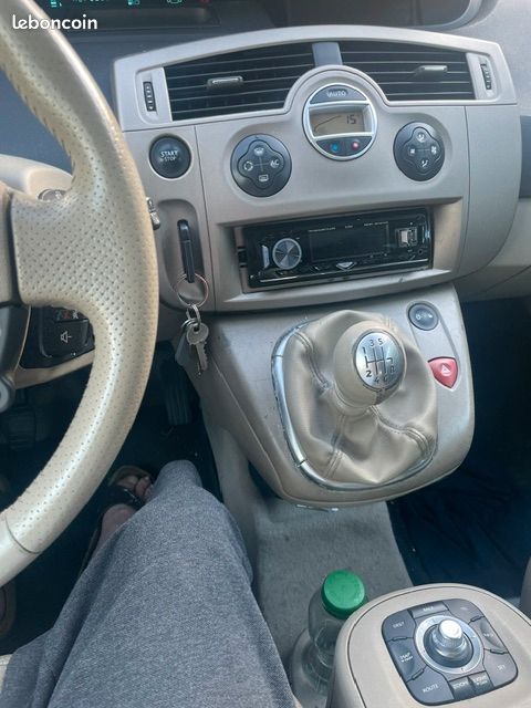 Vend renault scénic 2 (image 3)