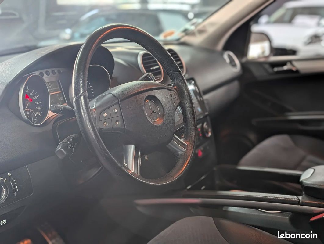 Mercedes classe m ml 280 cdi v6 (image 21)
