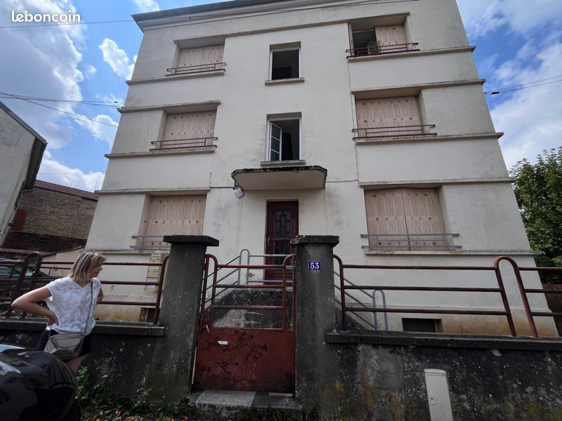 Immeuble 12 pièces 210 m² · à Chaumont · 210 m² · 240 000 €