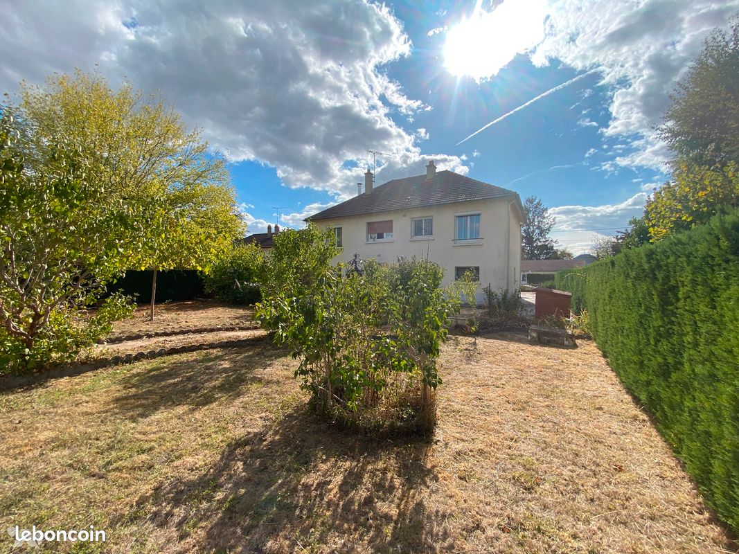 Maison 3 pièces 92 m² · à Chémery · 92 m² · 157 750 €