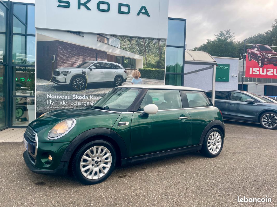 MINI Cooper 136 ch Pack Chili (image 1)