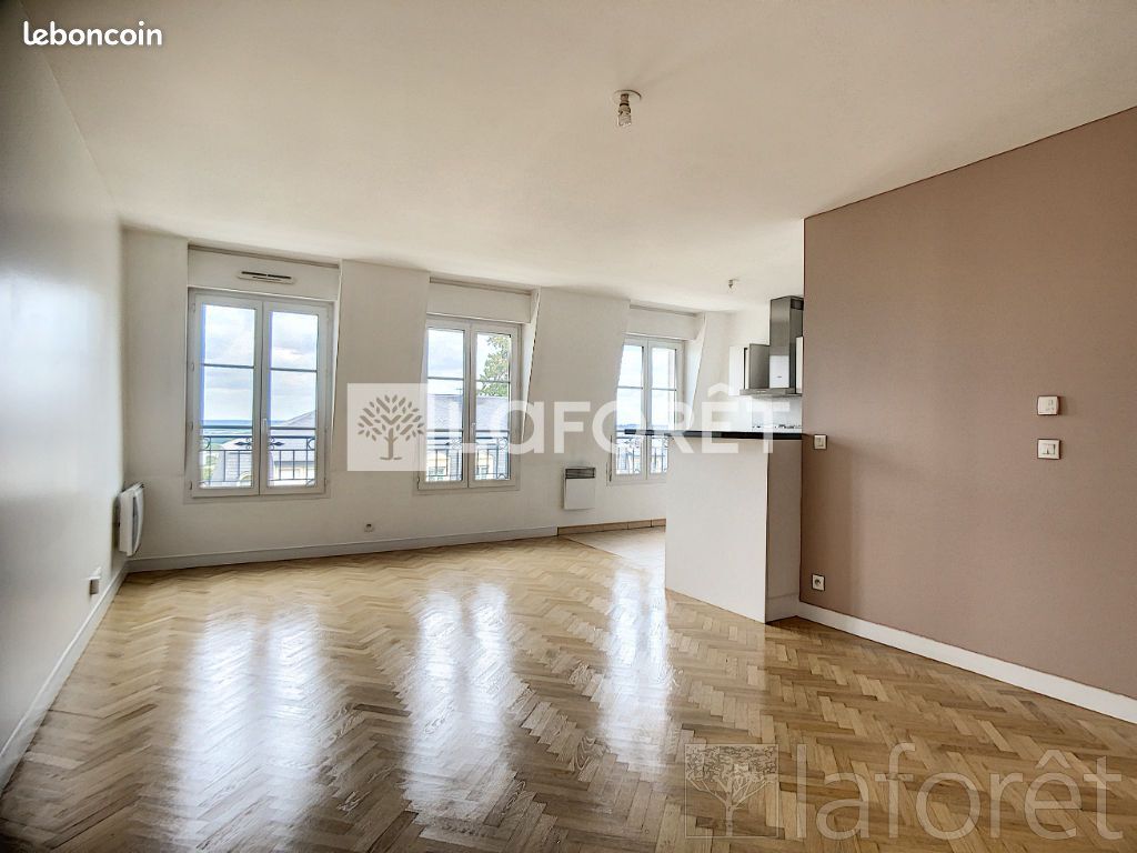 Appartement 2 pièces 53 m² · à Saint-Cyr-l'École · 53 m² · 939 €/mois