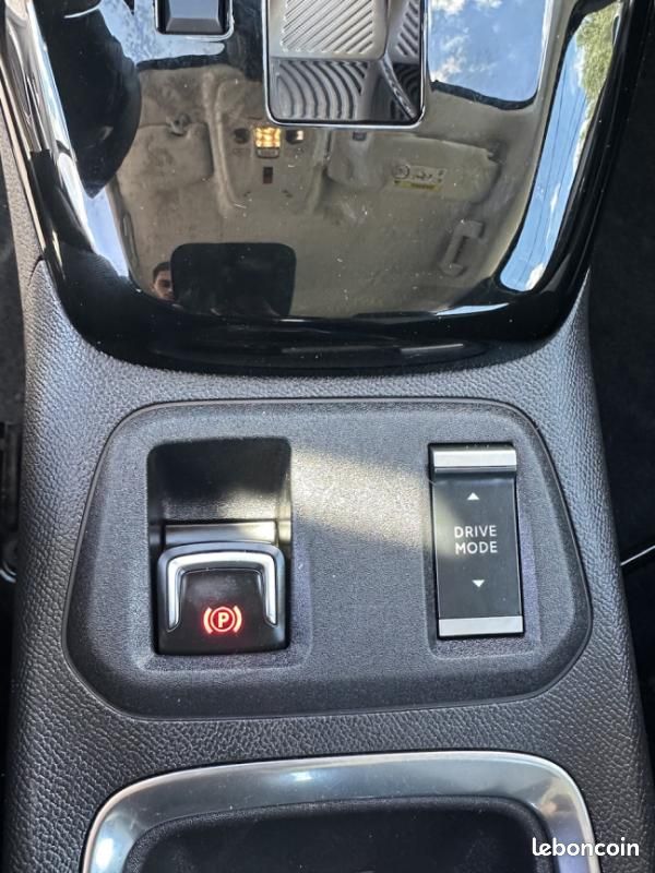 Opel Corsa Turbo 100 ch BVA8 Edition { EXPORT ALGERIE 32.000 KM - 11.700e HT } (image 23)