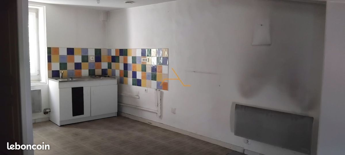 Appartement 1 pièce 32 m² · à Dieulefit · 32 m² · 365 €/mois