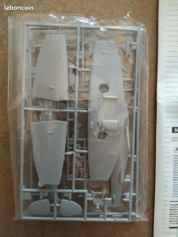 Maquette: Supermarine Spitfire Mk V Revell 1/72 (image 6)