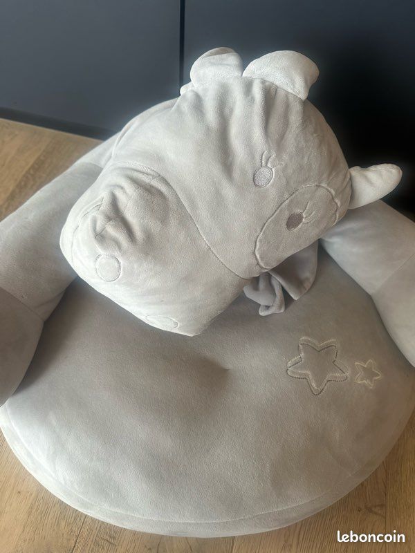 Fauteuil bébé (image 1)