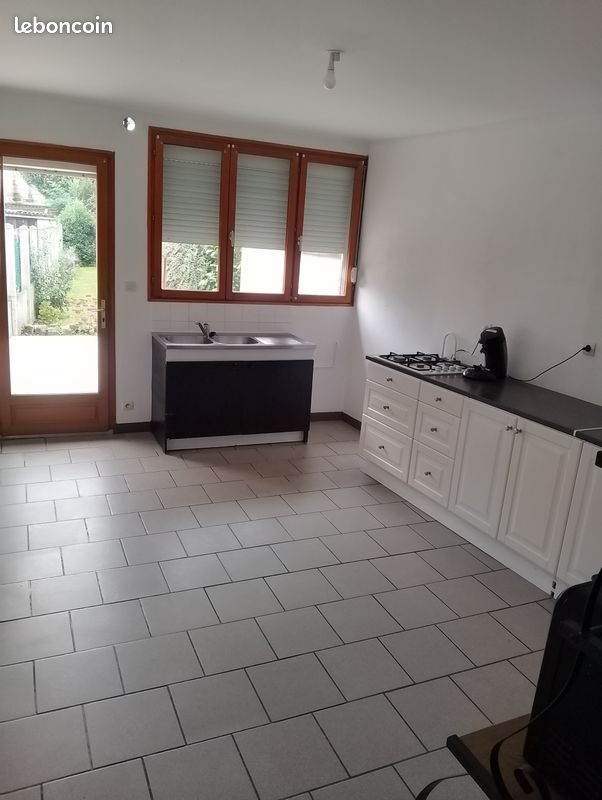Maison 4 pièces 110 m² · à Hénin-Beaumont · 110 m² · 738 €/mois