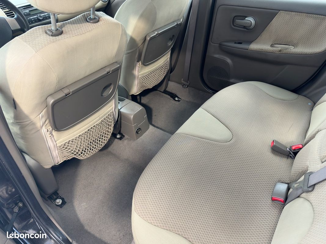 Nissan Note 1.6 110cv (image 12)