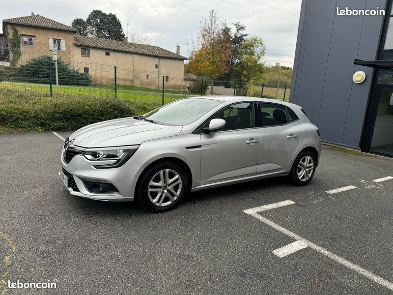 Renault MEGANE IV hatchback 1.5bluedci 95cv 02/2020 - tva récupérable (image 3)