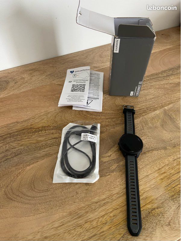 Garmin Forerunner 165 (image 2)
