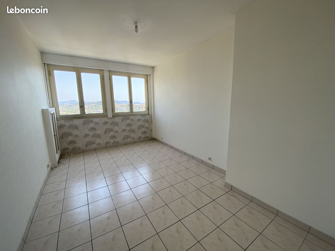 Appartement a louer toulon - 3 pièce(s) - 68 m2 - Surfyn