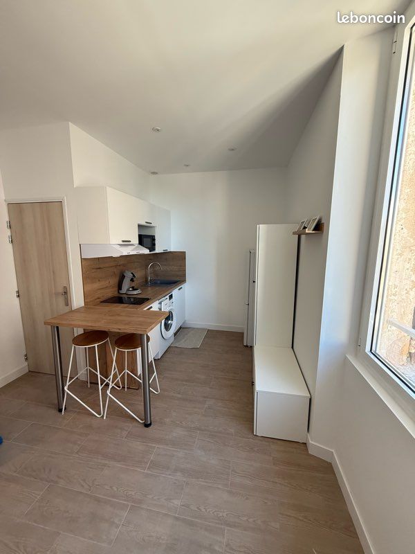 Appartement 1 pièce 17 m² · à Toulon · 17 m² · 595 €