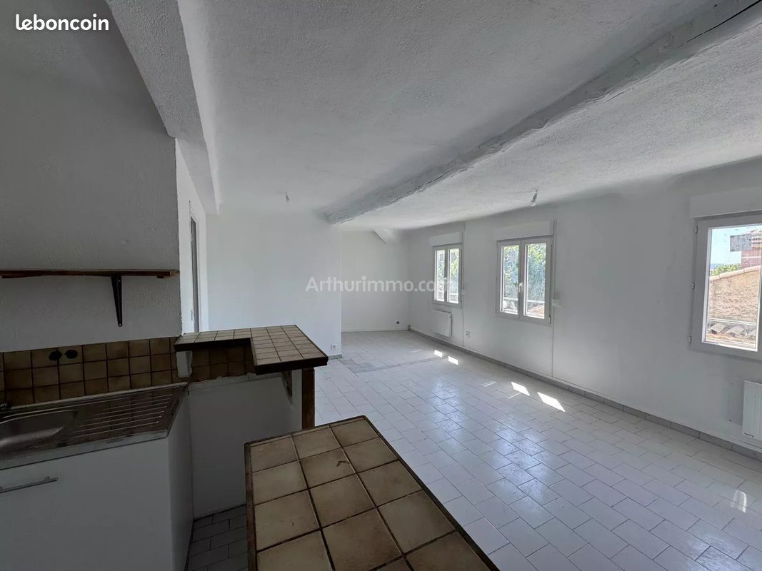 Appartement 2 pièces 46 m² · à Sainte-Tulle · 46 m² · 91 800 €