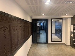 https://img.leboncoin.fr/api/v1/lbcpb1/images/d0/36/a3/d036a3a41195918041dadd1fcce07e2e5d02af06.jpg?rule=ad-image