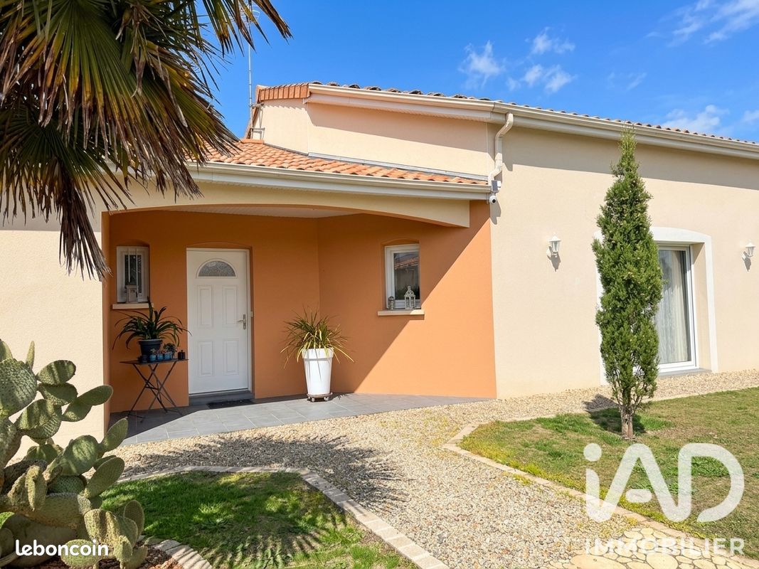 Maison 6 pièces 140 m² · à Viennay · 140 m² · 257 000 €