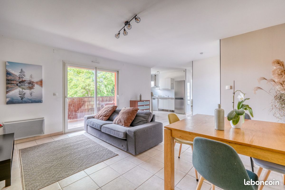 Appartement 3 pièces 67 m² · à Saint-Médard-en-Jalles · 67 m² · 235 000 €