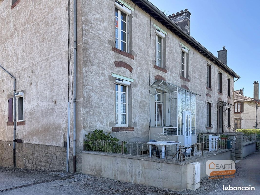 Maison 4 pièces 80 m² · à Lacanche · 80 m² · 67 000 €