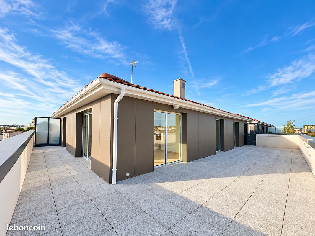 Appartement 4 pièces 82 m² · à Bordeaux · 82 m² · 450 000 €