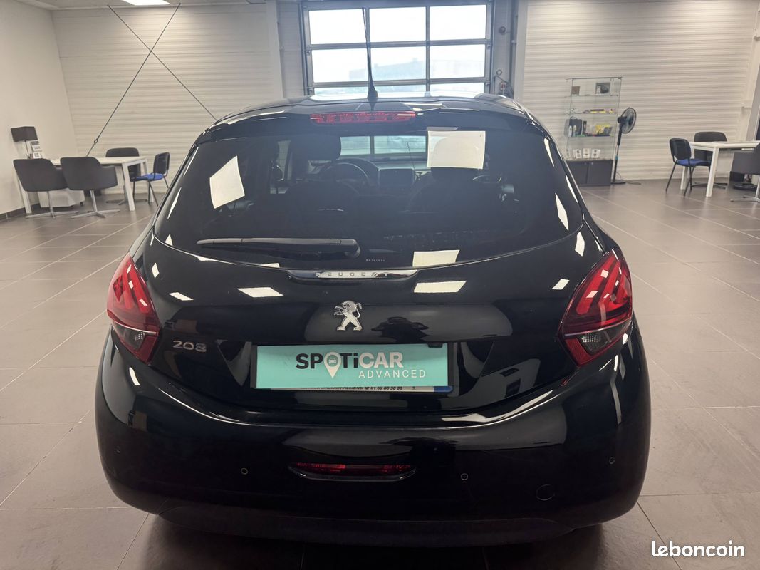 PEUGEOT 208 PureTech 82ch S&S BVM5 6.2 Evap Allure (image 6)