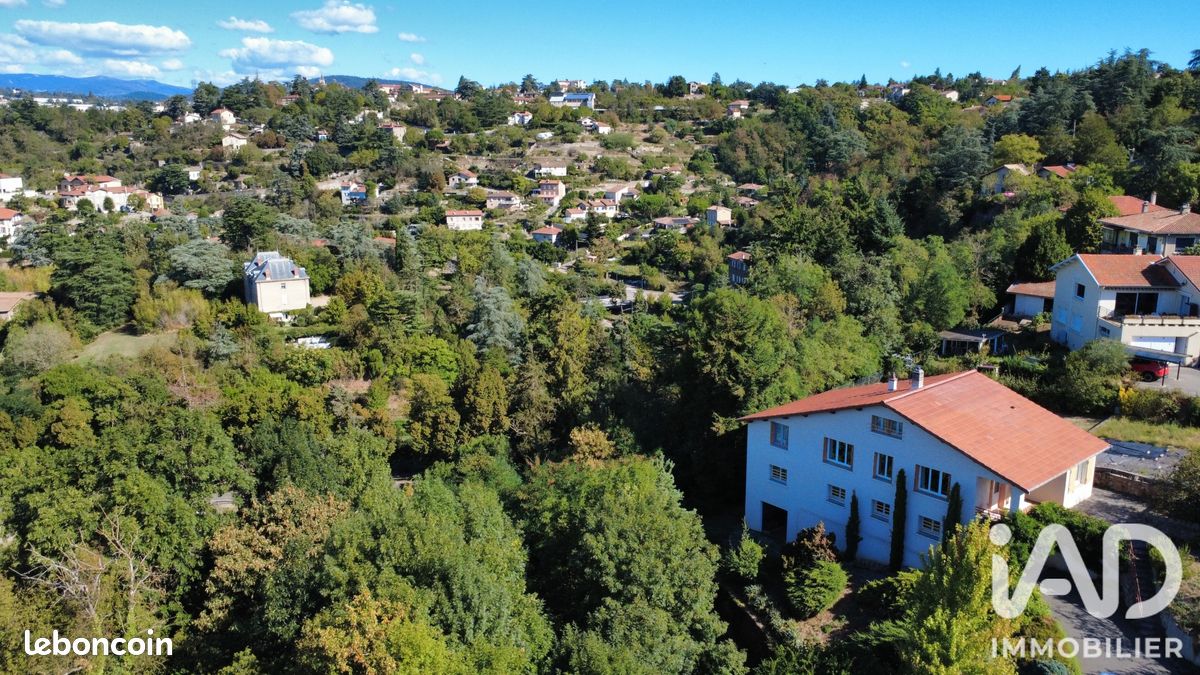 Maison 7 pièces 140 m² · à Annonay · 140 m² · 230 000 €