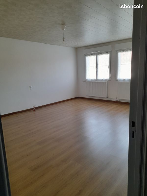 Appartement 4 pièces 97 m² · à L'Isle-sur-le-Doubs · 97 m² · 600 €/mois