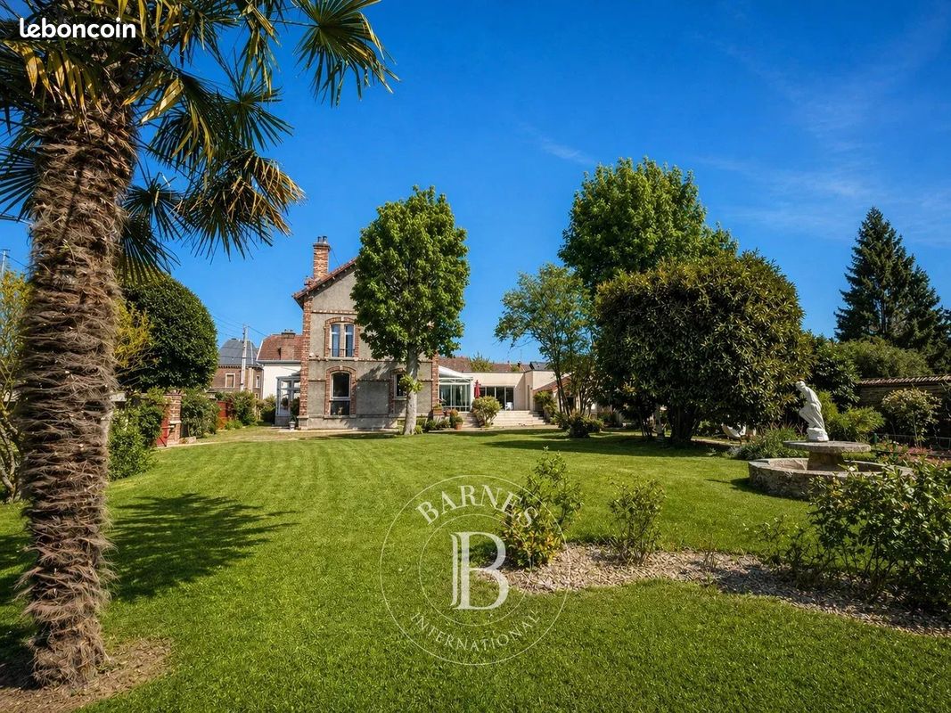 Maison 10 pièces 245 m² · à Gisors · 245 m² · 780 000 €