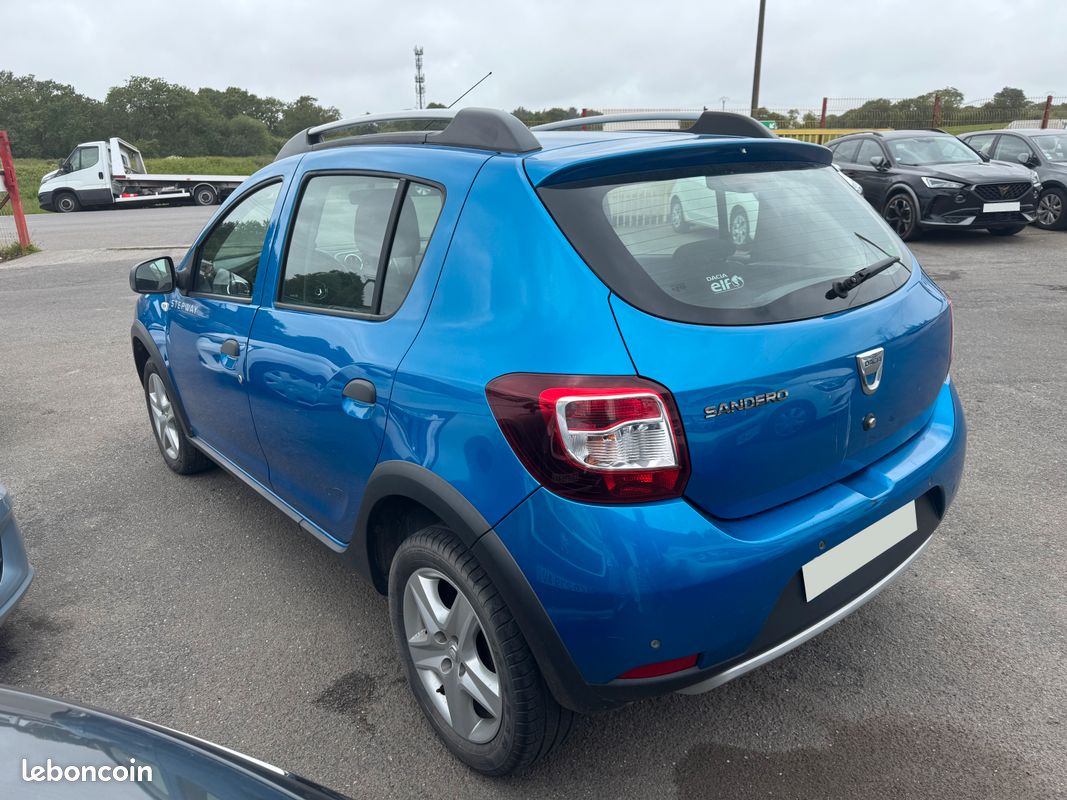 Dacia sandero ii ph1 stepway prestige 1.5 dci 90 bleu (image 3)