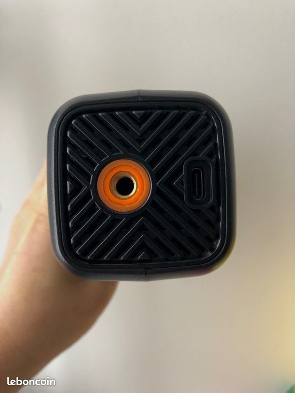 Mini Compresseur d'Air Portable Sans Fil 150 PSI - Arrêt Auto - 5 Modes (Voiture/Vélo/Moto) (image 17)