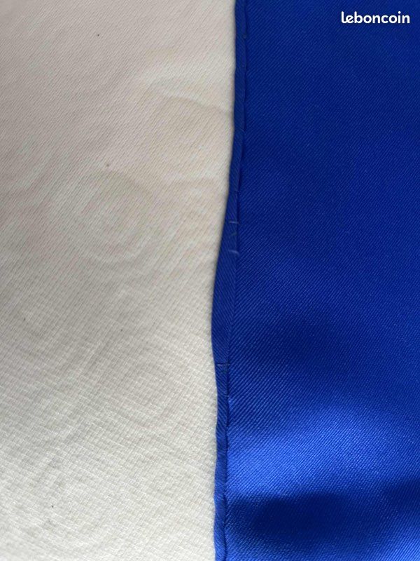 Carre de soie (image 5)