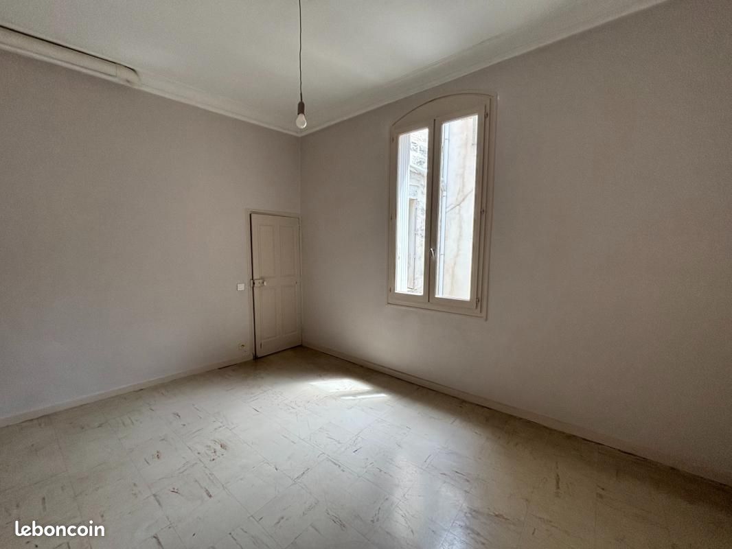 Appartement a louer avignon - 3 pièce(s) - 81 m2 - Surfyn