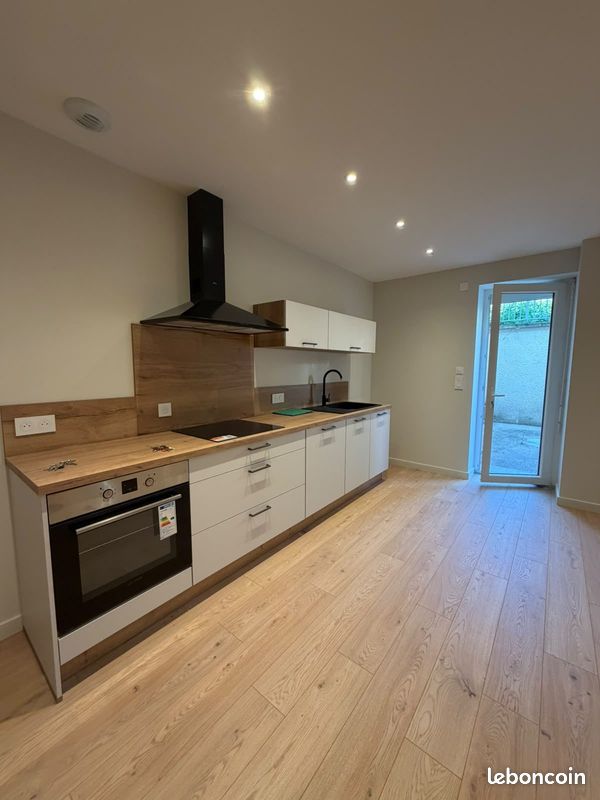 Appartement 2 pièces 43 m² · à Yssingeaux · 43 m² · 590 €/mois