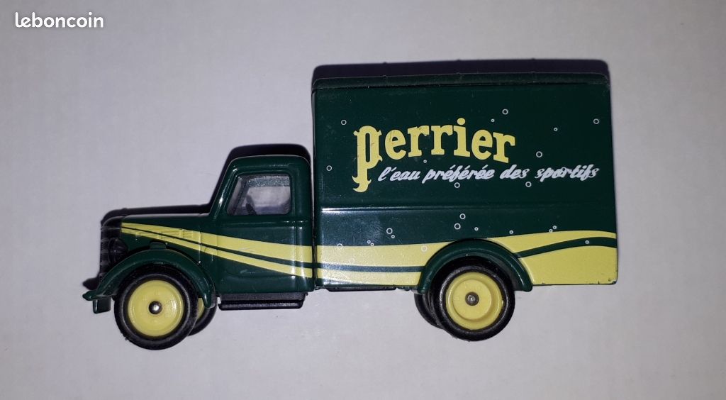 Camion Bedford Perrier - Corgy (image 2)