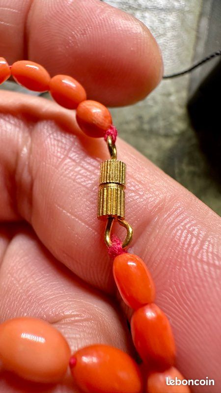 Collier couleur rose (image 5)