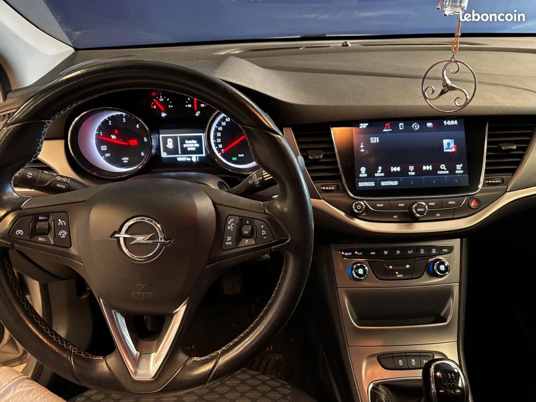 OPEL Astra 1.6 D 110ch Business Connect - 2017- CarPlay - Suivi complet (image 16)