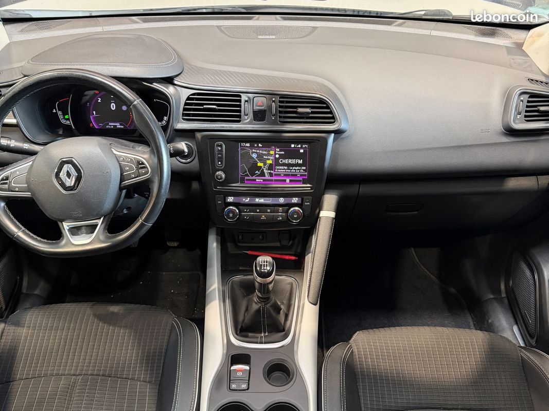 RENAULT KADJAR dCi 130 Energy Intens/ système bose (image 9)