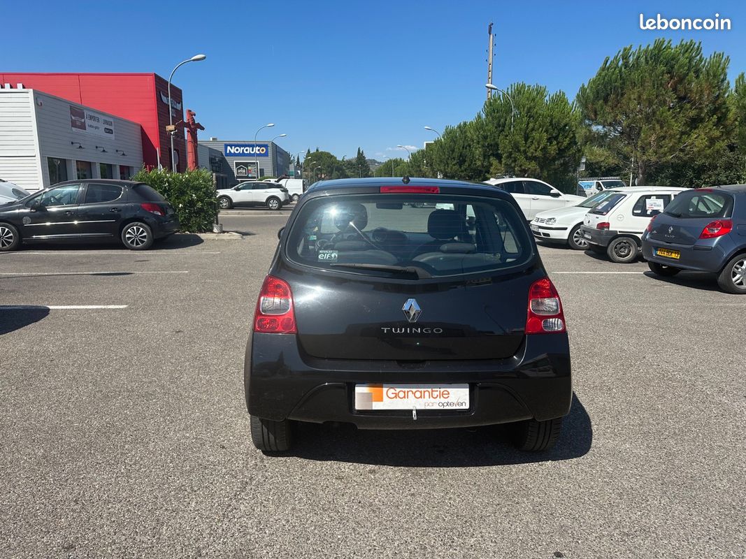 Renault TWINGO II Dynamique (image 8)