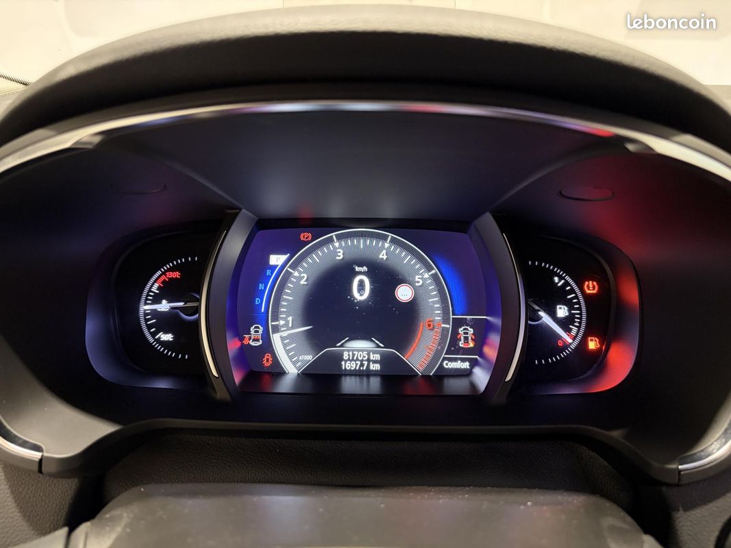 RENAULT TALISMAN ESTATE 1.6 Energy TCe 200 BV EDC Intens (image 10)