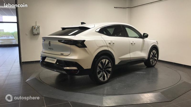 Renault Rafale 1.2 E-Tech full hybrid 200ch Techno (image 5)