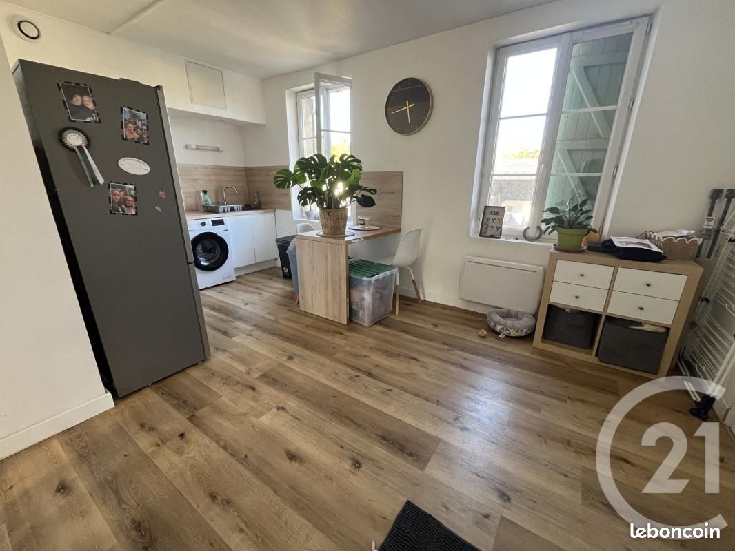 Appartement 3 pièces 47 m² · à Trun · 47 m² · 450 €/mois