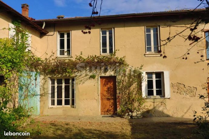 Ferme 11 pièces 260 m²