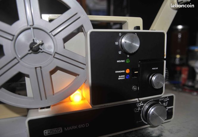 Projecteur super 8/8mm EUMIG MARK 602 D