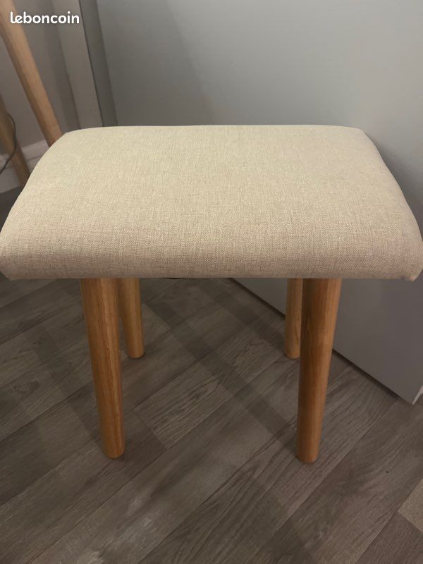 Table de beauté (image 7)