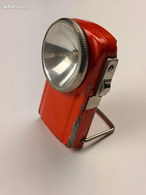 Rayovac Lampe De Poche Porte-clés Compact Haute Performance Brite Essentials Rovbegl3aaa Xi760