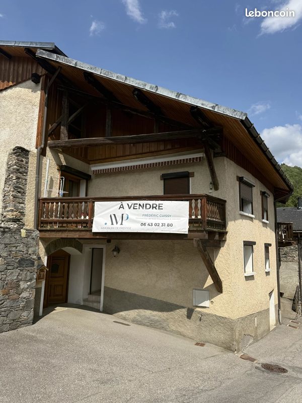 Maison 6 pièces 122 m² · à Bozel · 122 m² · 630 000 €