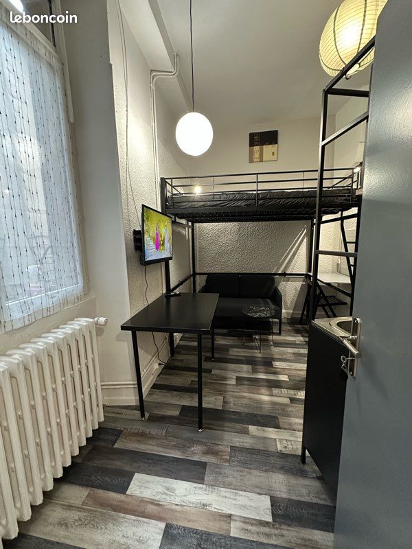 Appartement 1 pièce 18 m² · à Dole · 18 m² · 370 €/mois